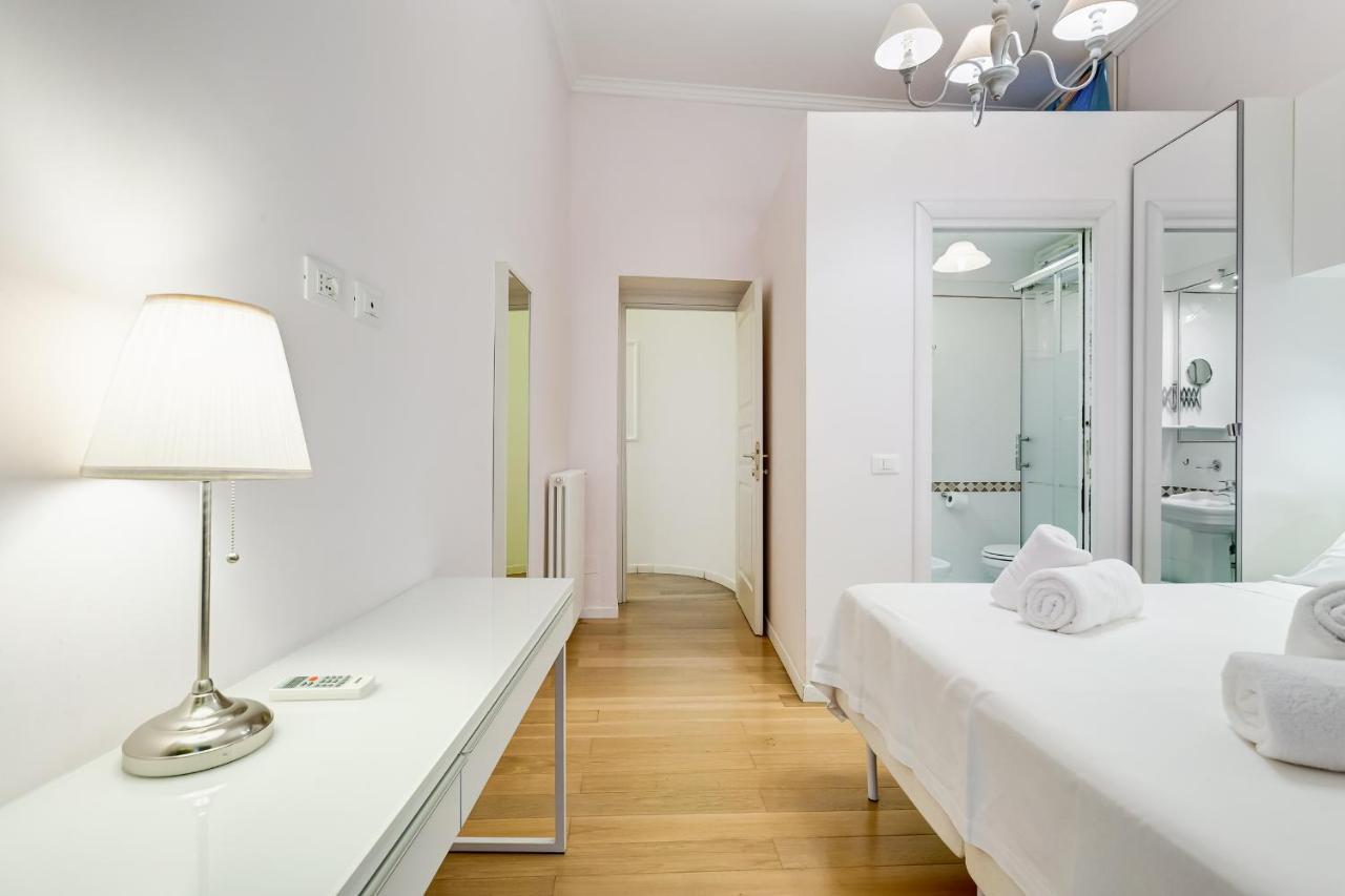 Trevi Fountain Modern Apartment Rome Buitenkant foto